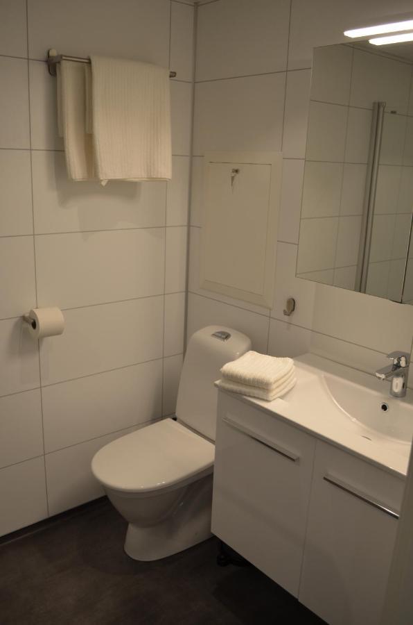 Einemo Apartments Lærdalsøyri Esterno foto